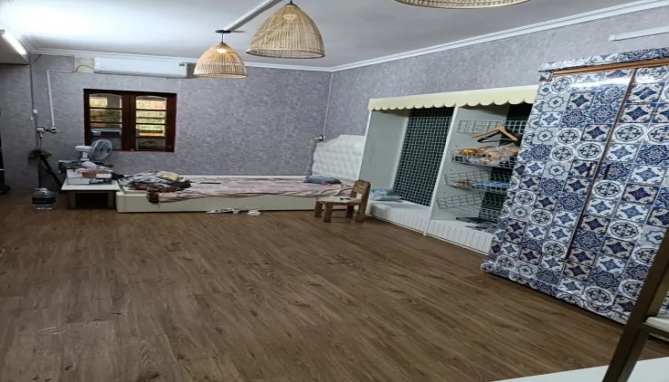 Cần bán căn hộ tập thể Bưu Điện, Ba Đình , Hà Nội, DT 60m2 - Tầng 1- 2n1vs - giá 4,7 tỷ